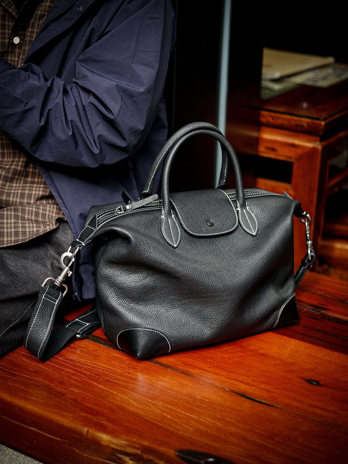 Handmade Black Leather Duffle Bag, Men’s Travel Weekender, Genuine TC Cowhide Business Overnight Bag with Shoulder Strap