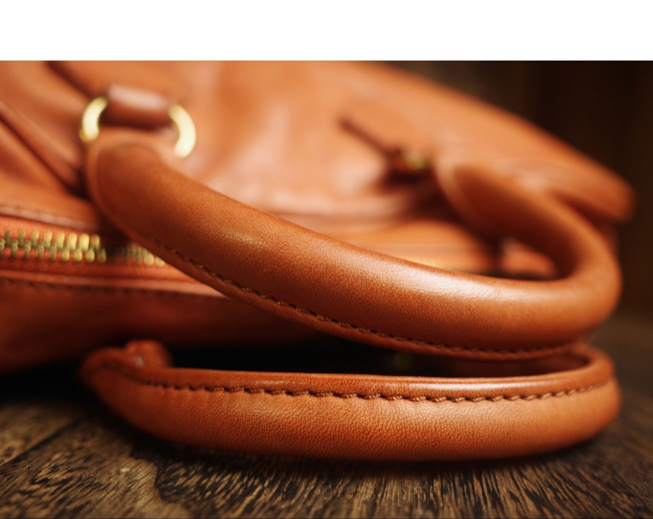 Handmade Italian Full-Grain Leather Vintage Duffle Bag – Solid Brass Hardware | Weekend Travel Bag with Detachable Shoulder Strap