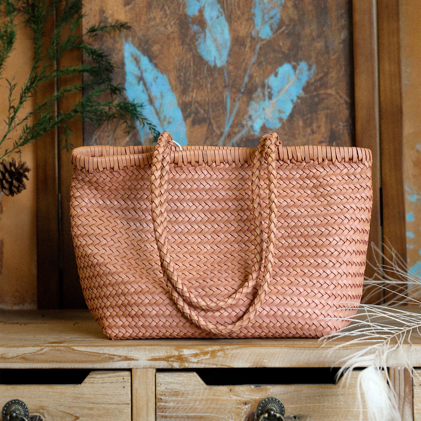 Handwoven Basket Tote Bag | Vegetable-Tanned Italian Cowhide Hand-Carry Bag | Minimalist Summer Commuter Style