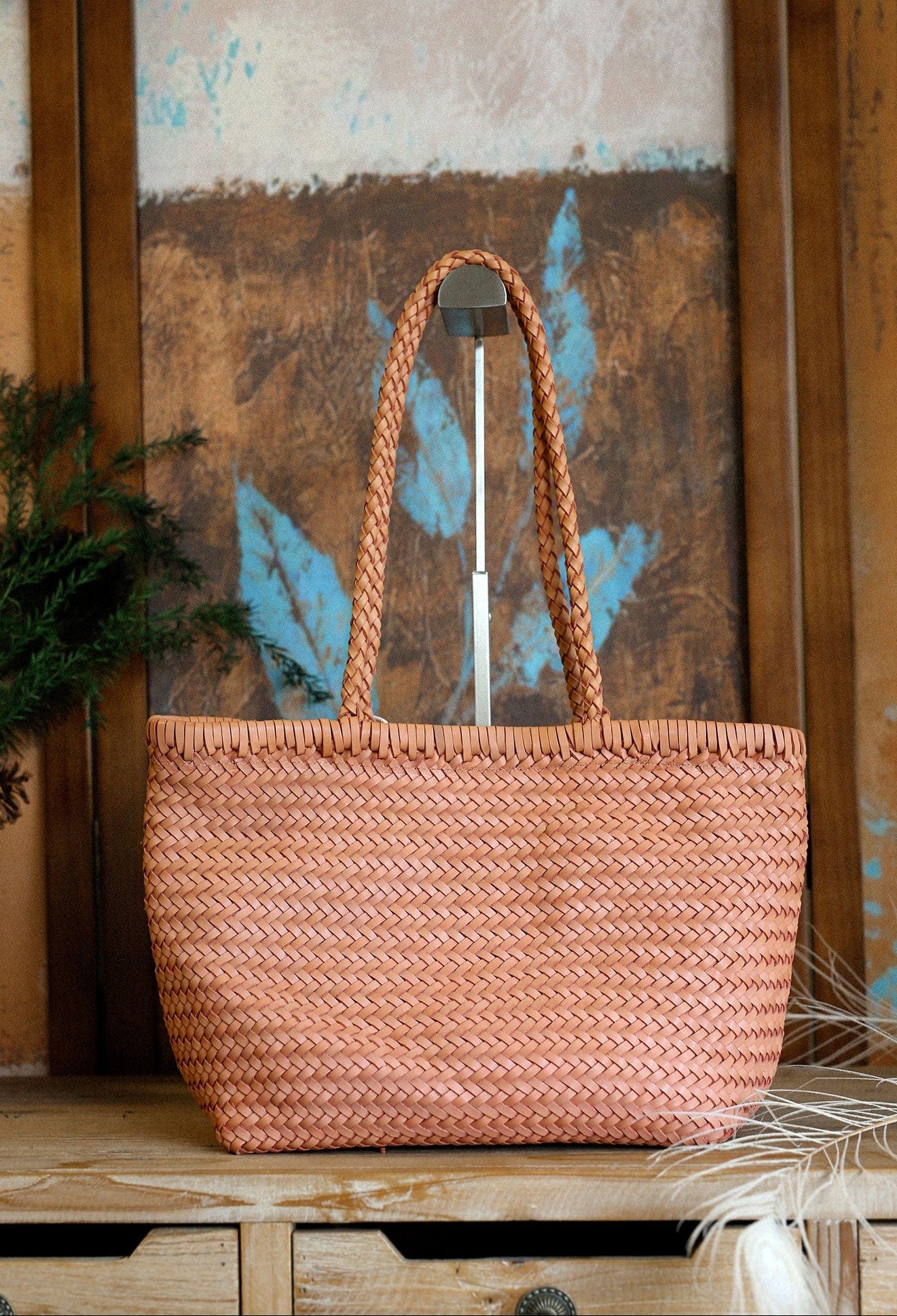 Handwoven Basket Tote Bag | Vegetable-Tanned Italian Cowhide Hand-Carry Bag | Minimalist Summer Commuter Style