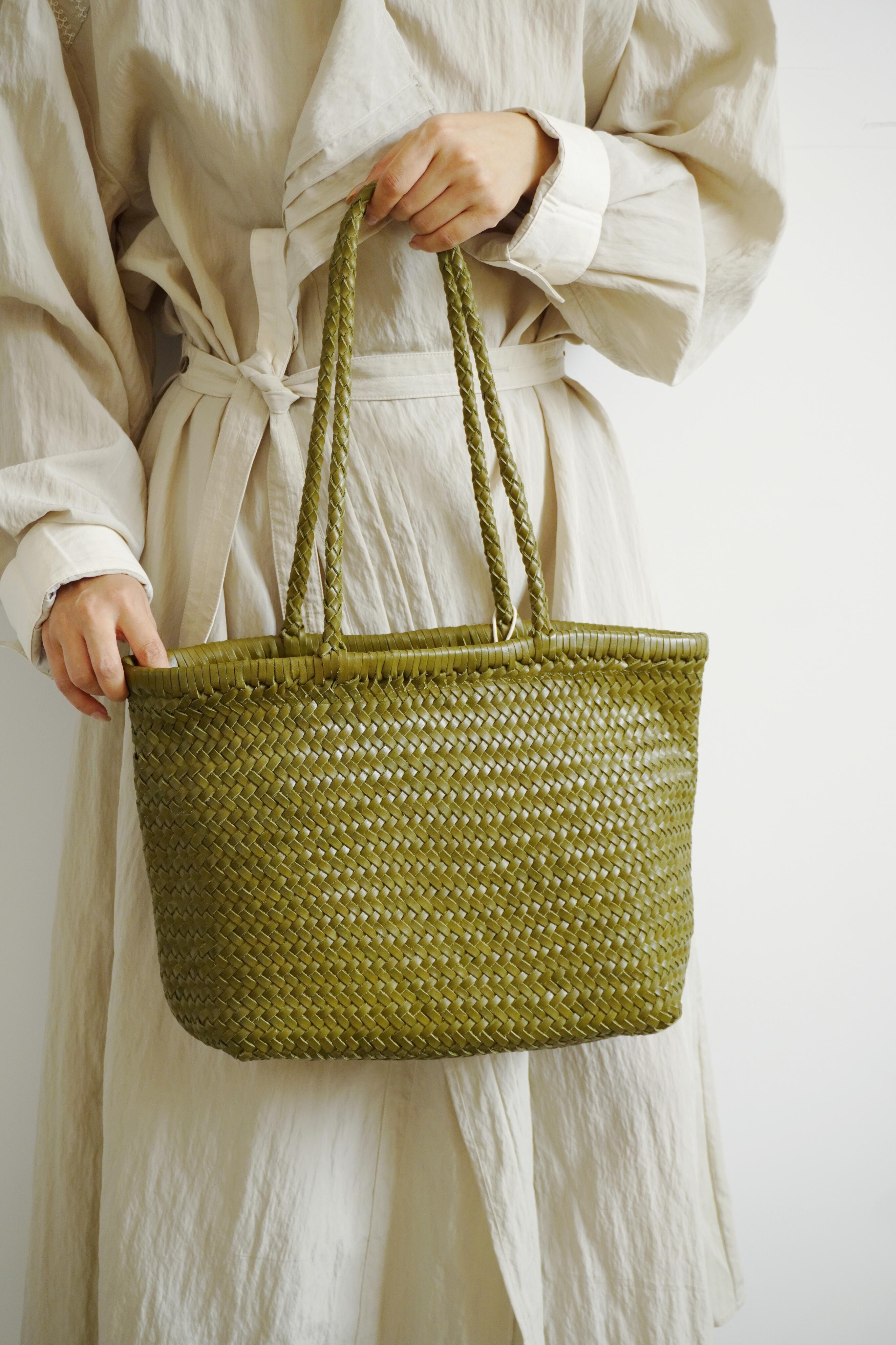Handwoven Basket Tote Bag | Vegetable-Tanned Italian Cowhide Hand-Carry Bag | Minimalist Summer Commuter Style
