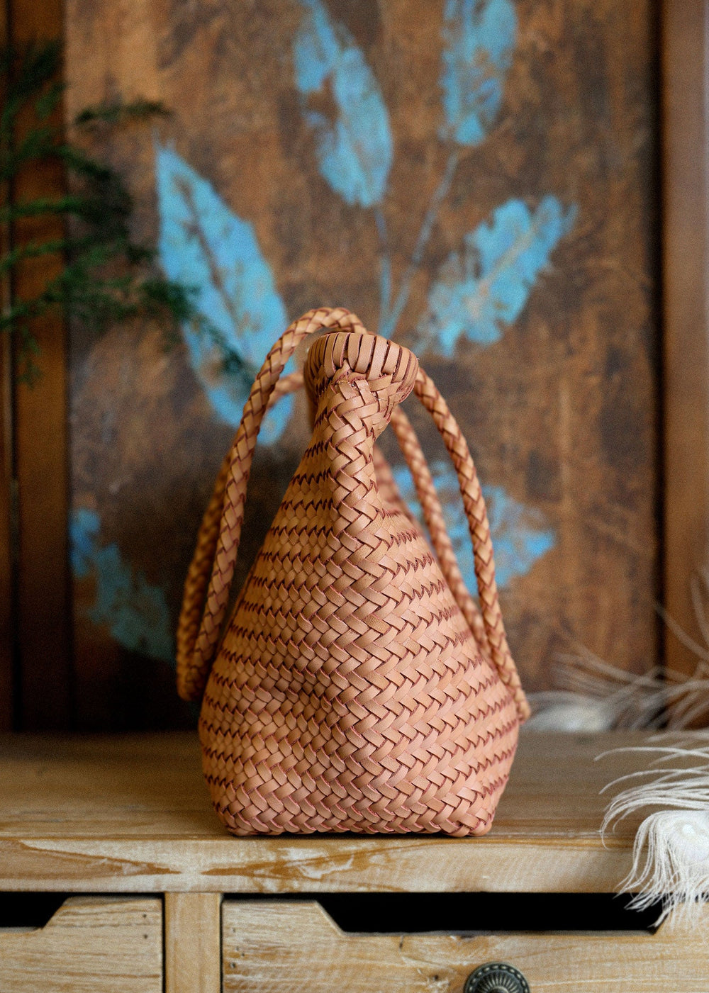 Handwoven Basket Tote Bag | Vegetable-Tanned Italian Cowhide Hand-Carry Bag | Minimalist Summer Commuter Style