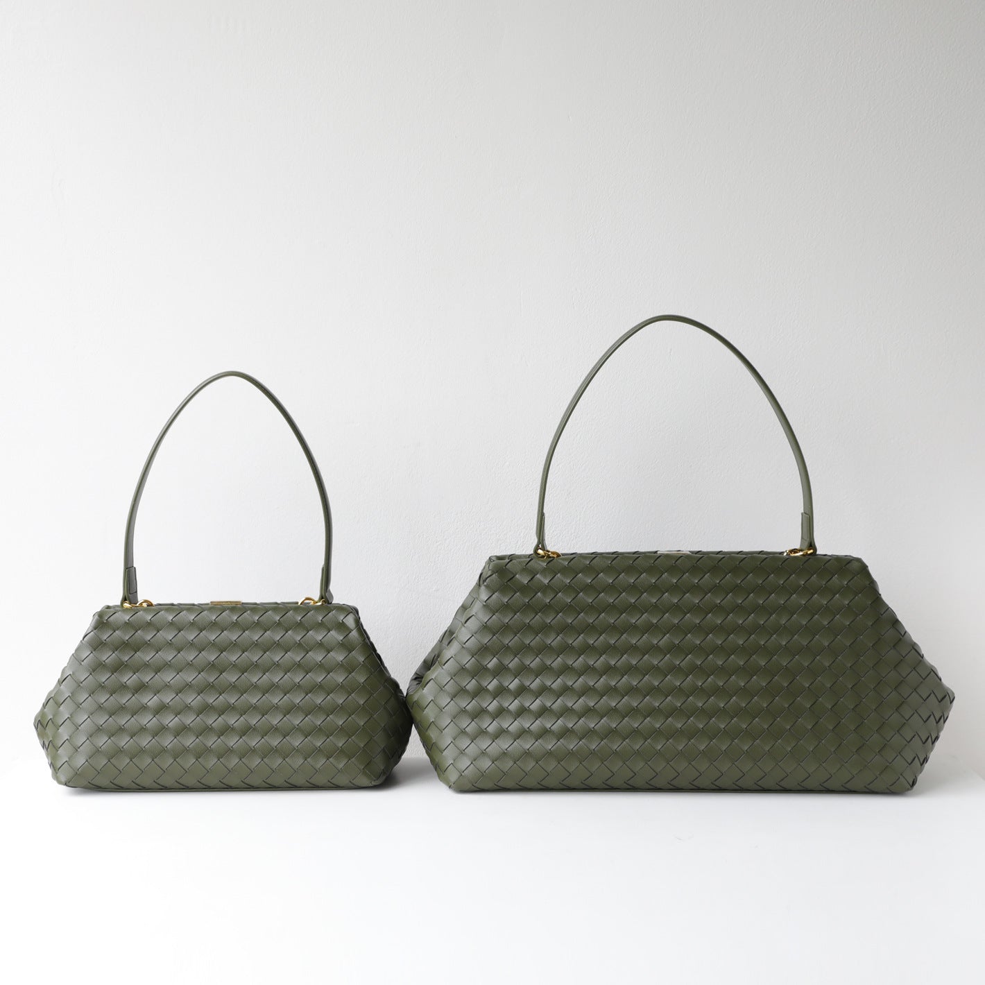 Handwoven Cowhide Leather Frame Clutch Bag | Women's Commuter Top-Handle & Shoulder Purse