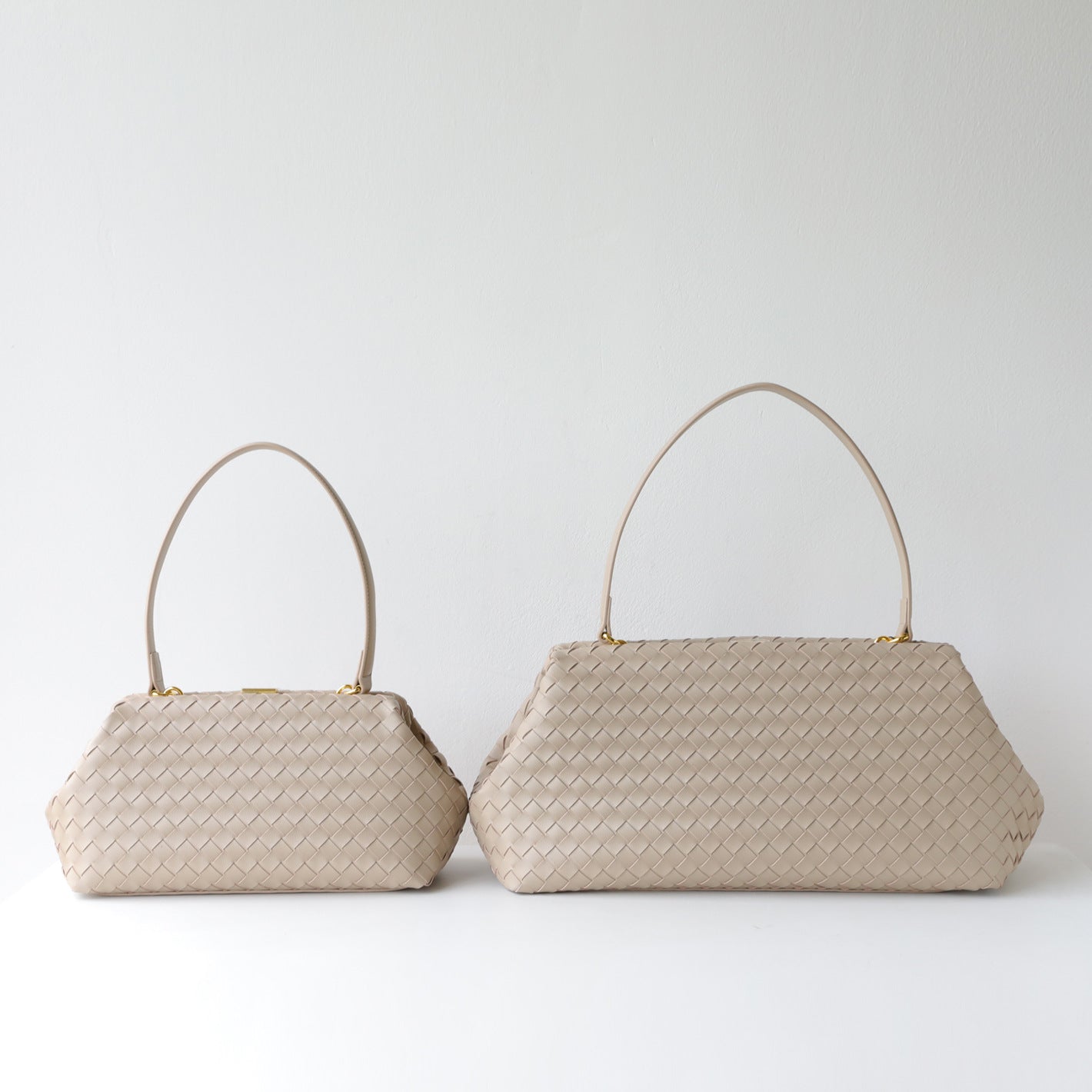 Handwoven Cowhide Leather Frame Clutch Bag | Women's Commuter Top-Handle & Shoulder Purse
