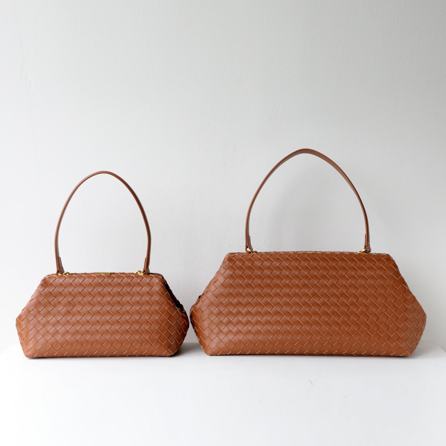 Handwoven Cowhide Leather Frame Clutch Bag | Women's Commuter Top-Handle & Shoulder Purse
