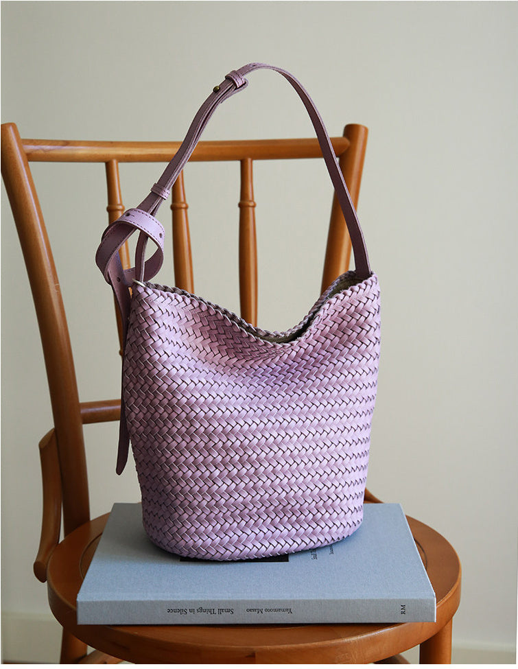 Handwoven Full-Grain Leather Bucket Bag – Two Sizes | Vegetable-Tanned Leather Shoulder Bag, 19 Colours, Hydrophobic Finish