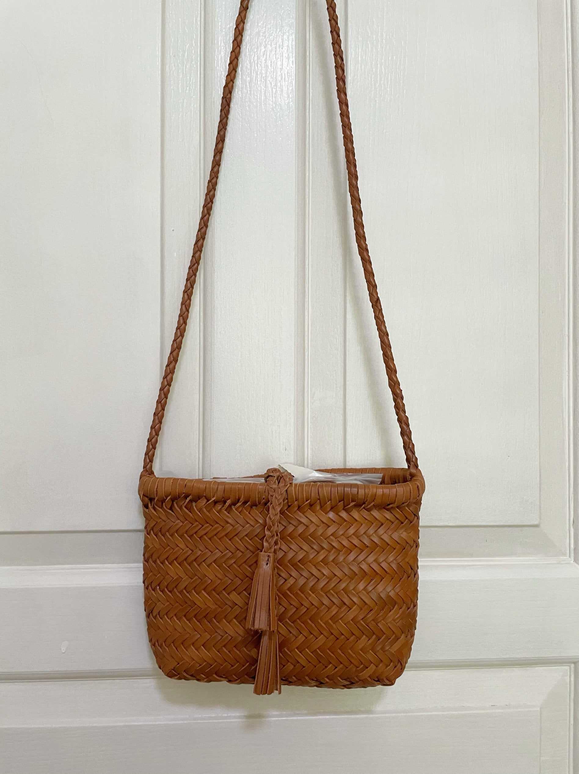 Handwoven Italian Cowhide Leather Crossbody Bag for Women |  Artisan Woven Shoulder Bag with Tassel & Drawstring Pouch | 8 Colours | Casual Daily & Weekend Ba