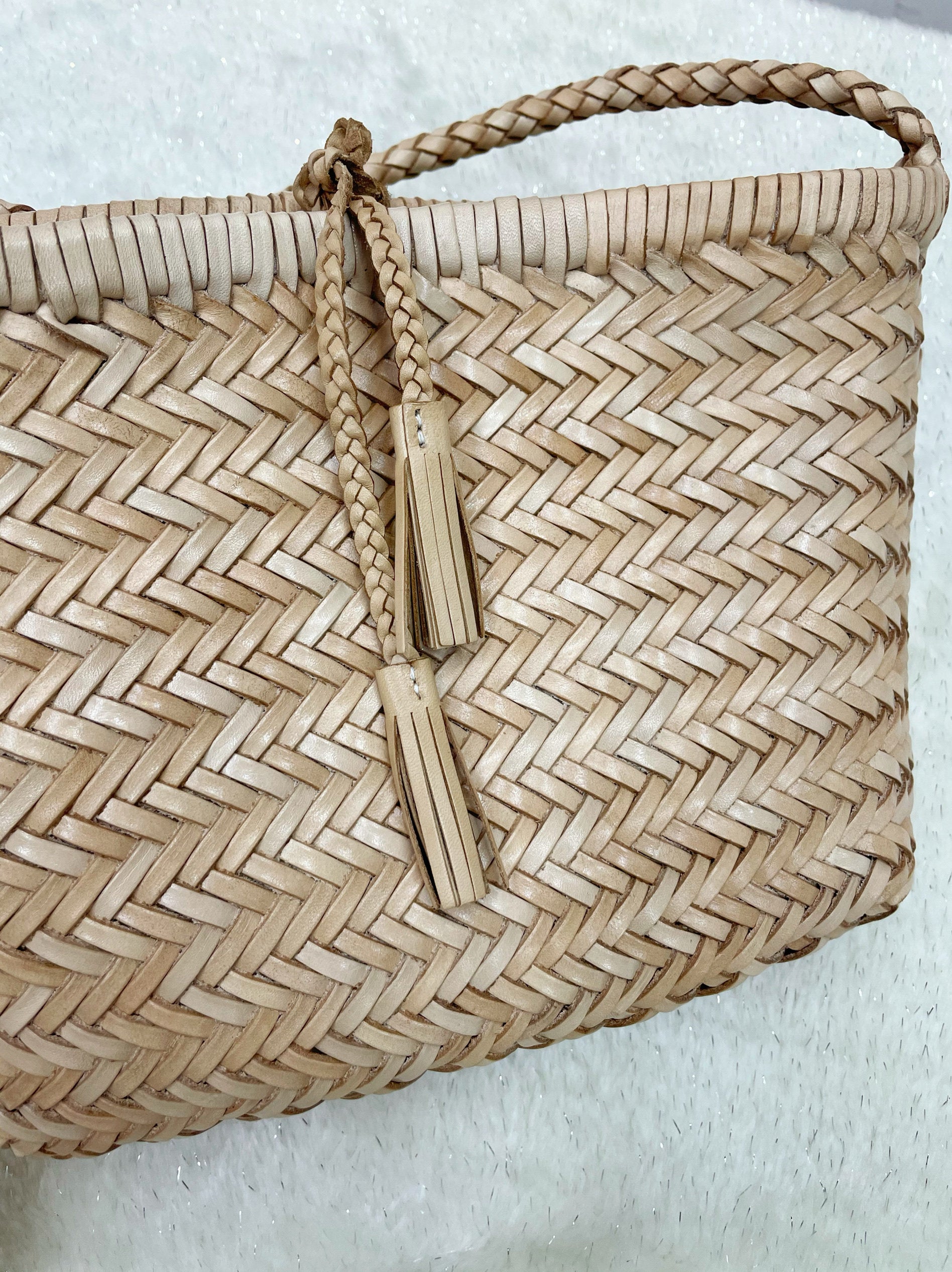 Handwoven Italian Cowhide Leather Crossbody Bag for Women |  Artisan Woven Shoulder Bag with Tassel & Drawstring Pouch | 8 Colours | Casual Daily & Weekend Ba