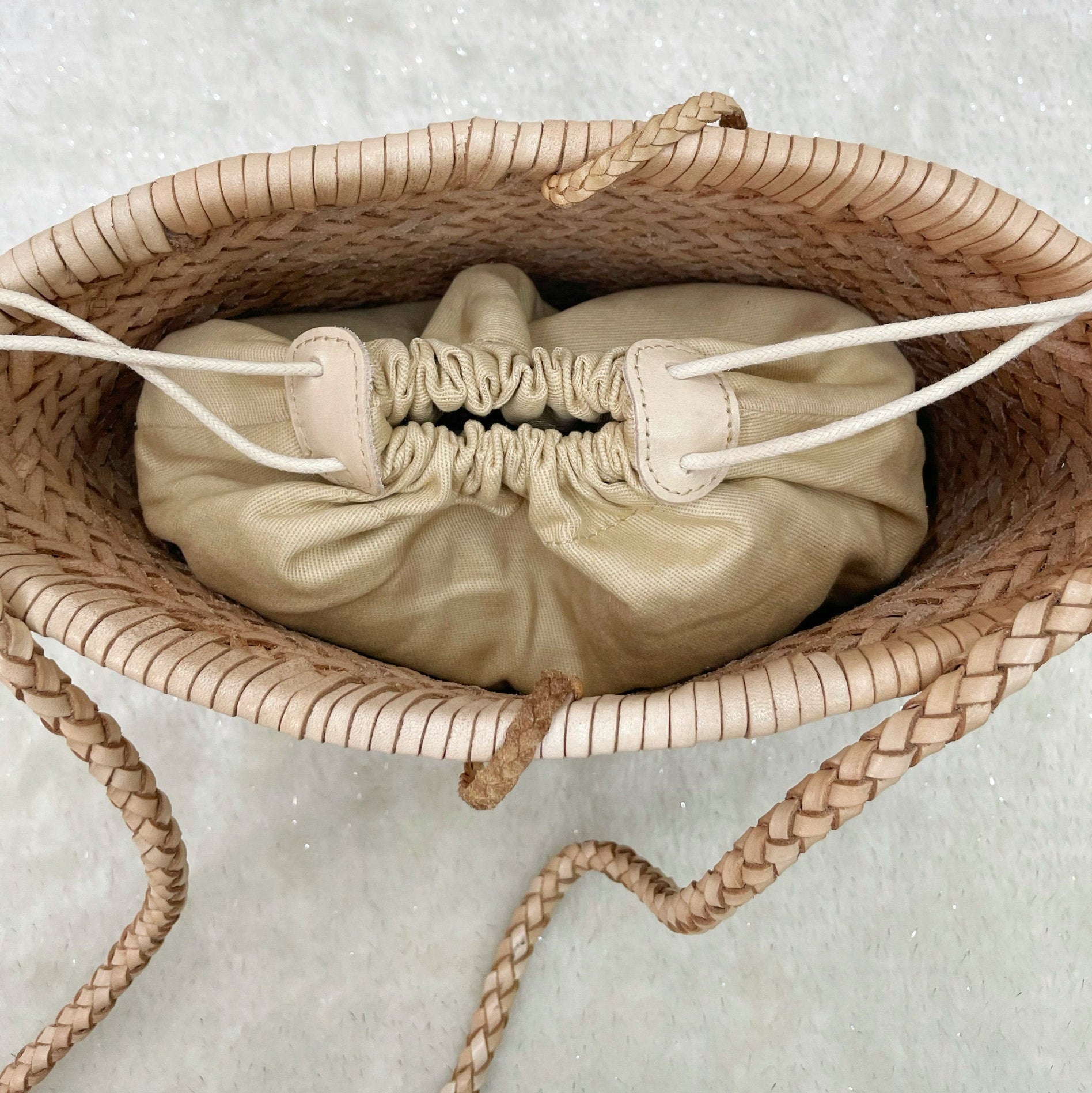 Handwoven Italian Cowhide Leather Crossbody Bag for Women |  Artisan Woven Shoulder Bag with Tassel & Drawstring Pouch | 8 Colours | Casual Daily & Weekend Ba