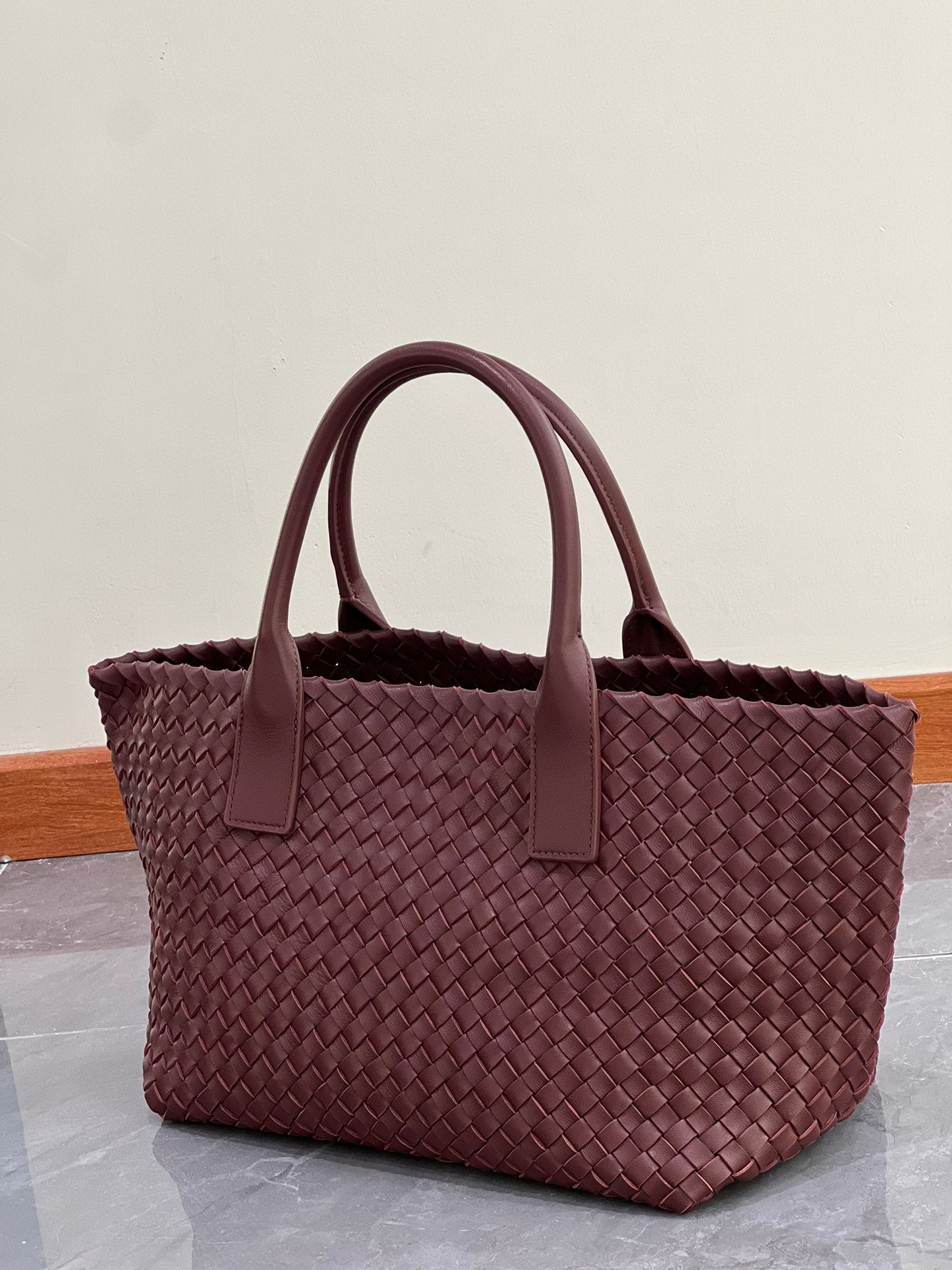 Handwoven Italian Lambskin Tote Bag,  Luxury Intrecciato Leather Shoulder Bag with Matching Pouch, Three Sizes