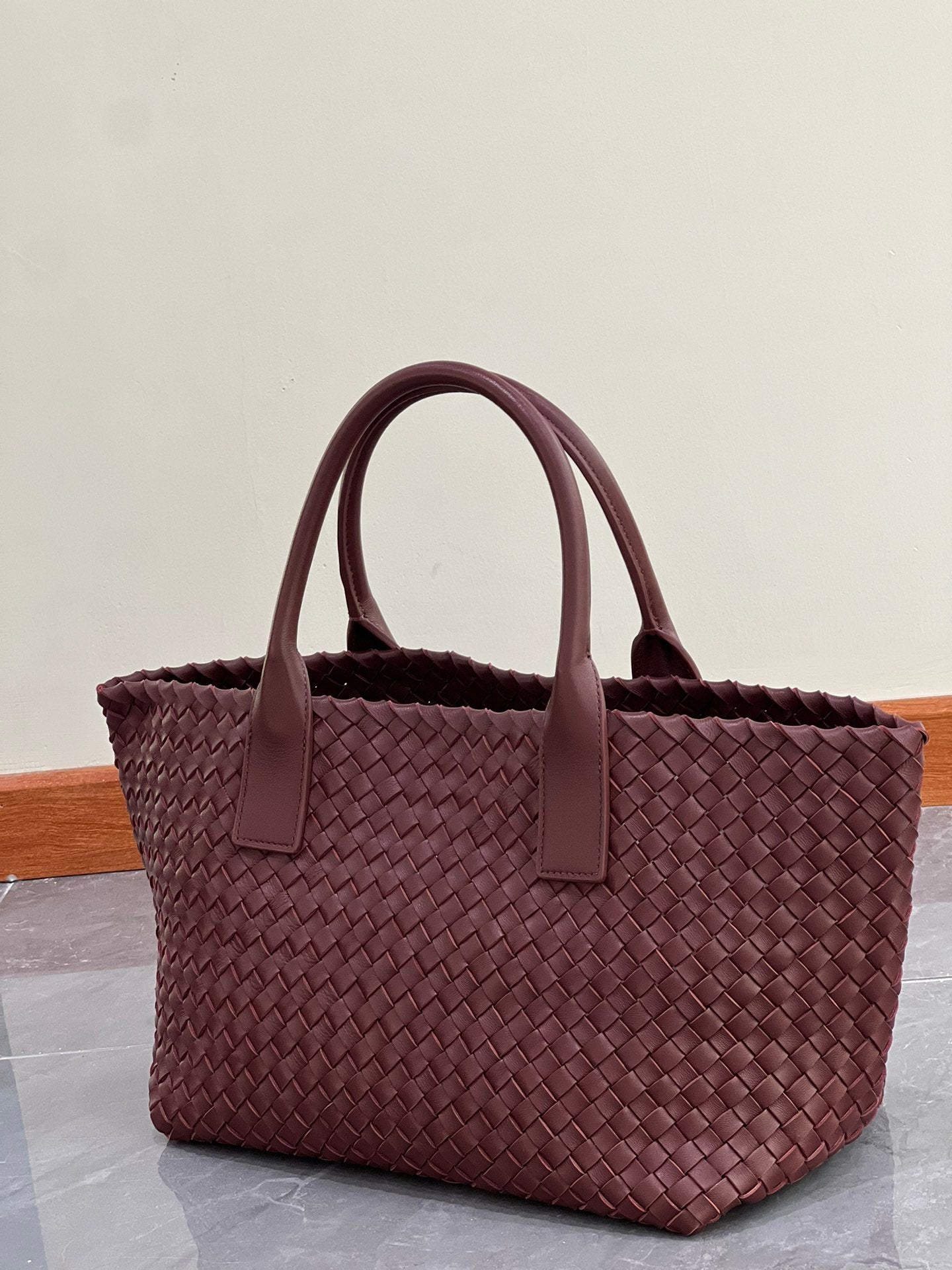 Handwoven Italian Lambskin Tote Bag,  Luxury Intrecciato Leather Shoulder Bag with Matching Pouch, Three Sizes