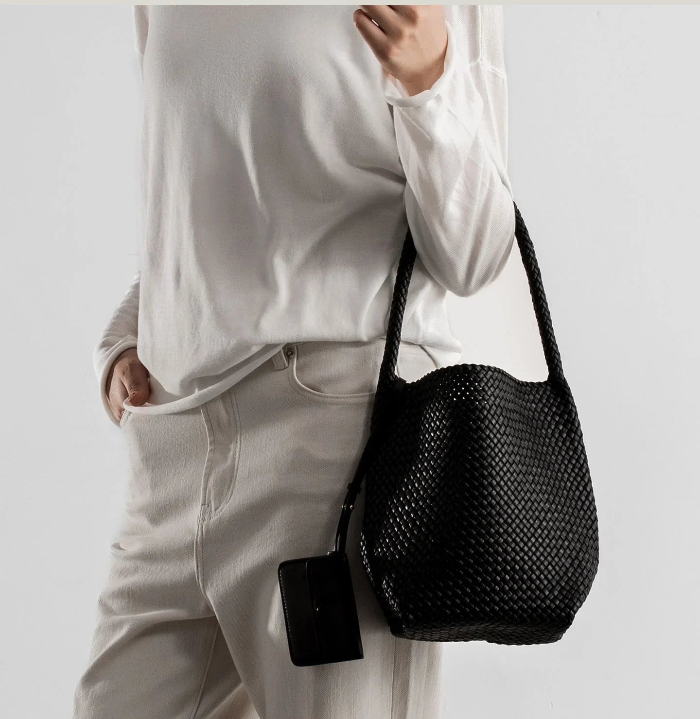Handwoven Lambskin Leather Bucket Bag, Luxury Intrecciato Shoulder/Hobo Bag | All-Leather Interior & Exterior