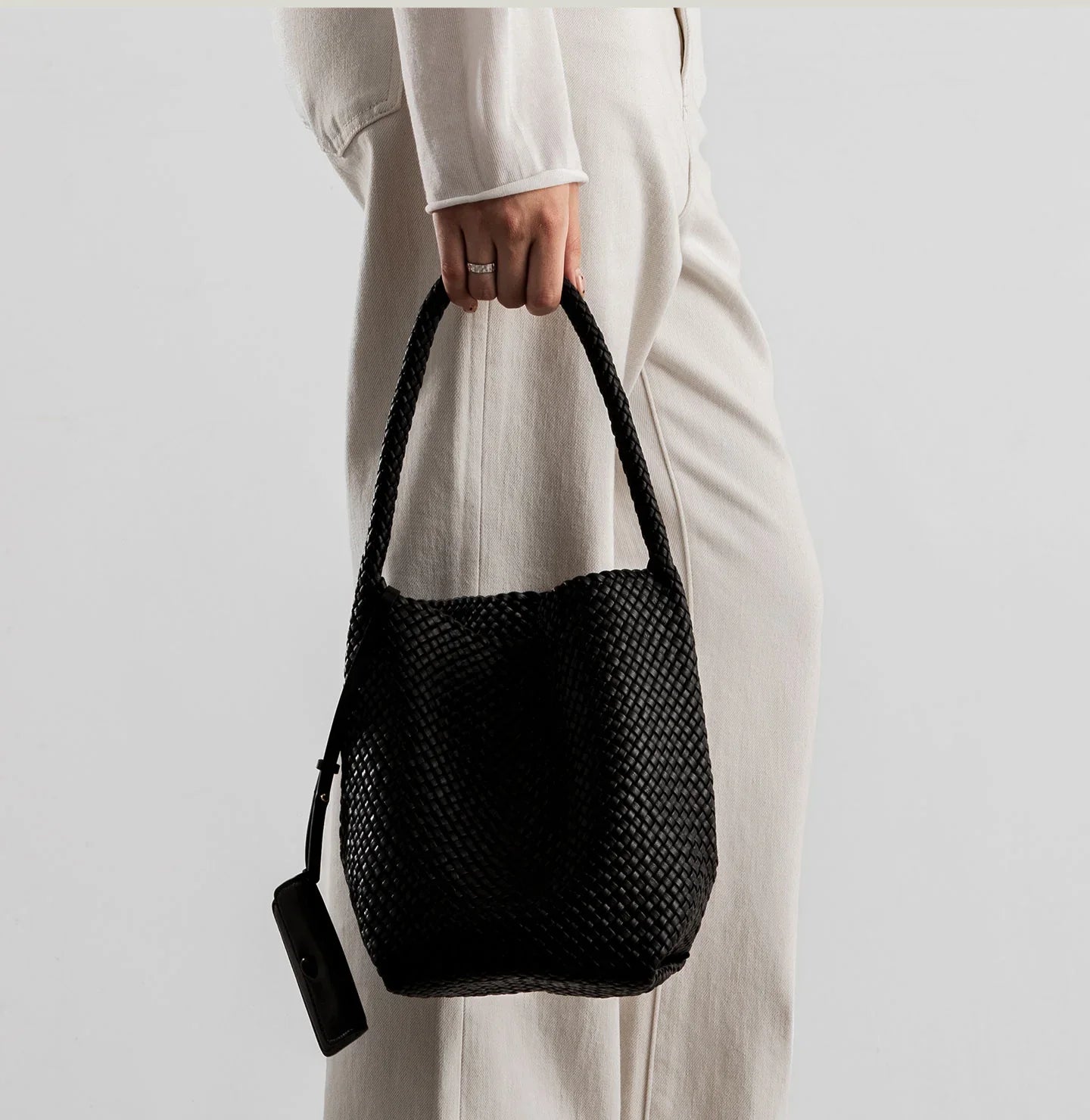 Handwoven Lambskin Leather Bucket Bag, Luxury Intrecciato Shoulder/Hobo Bag | All-Leather Interior & Exterior