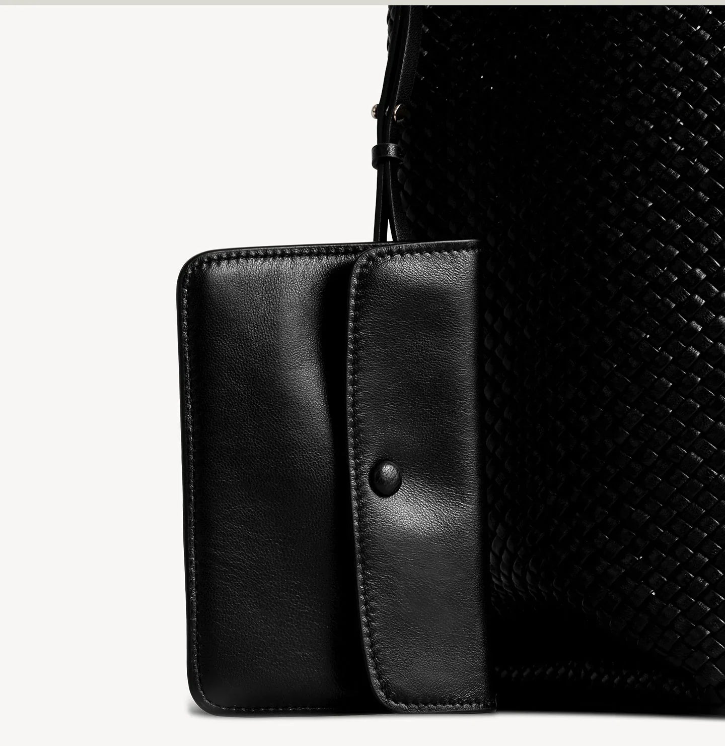 Handwoven Lambskin Leather Bucket Bag, Luxury Intrecciato Shoulder/Hobo Bag | All-Leather Interior & Exterior