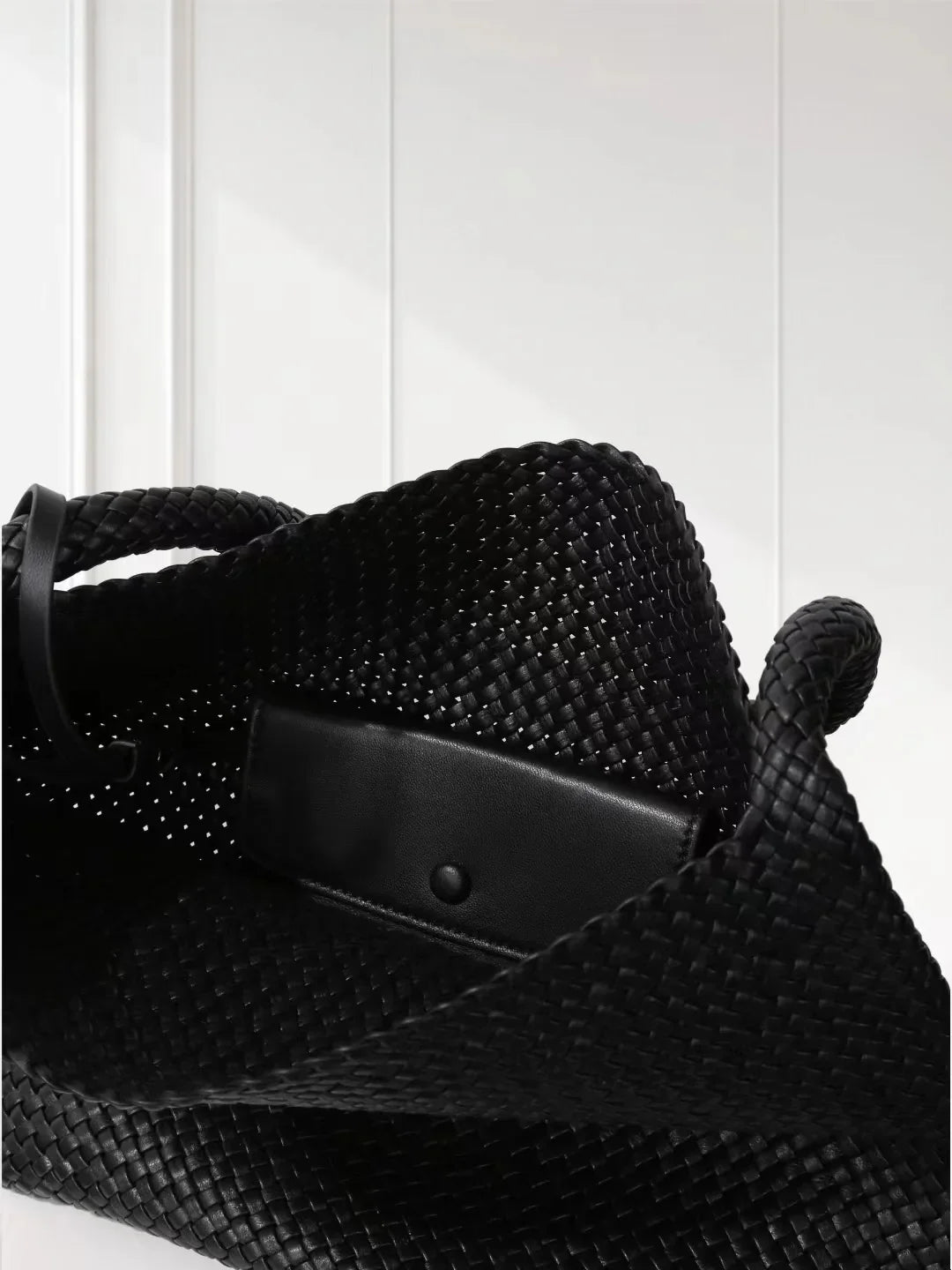 Handwoven Lambskin Leather Bucket Bag, Luxury Intrecciato Shoulder/Hobo Bag | All-Leather Interior & Exterior