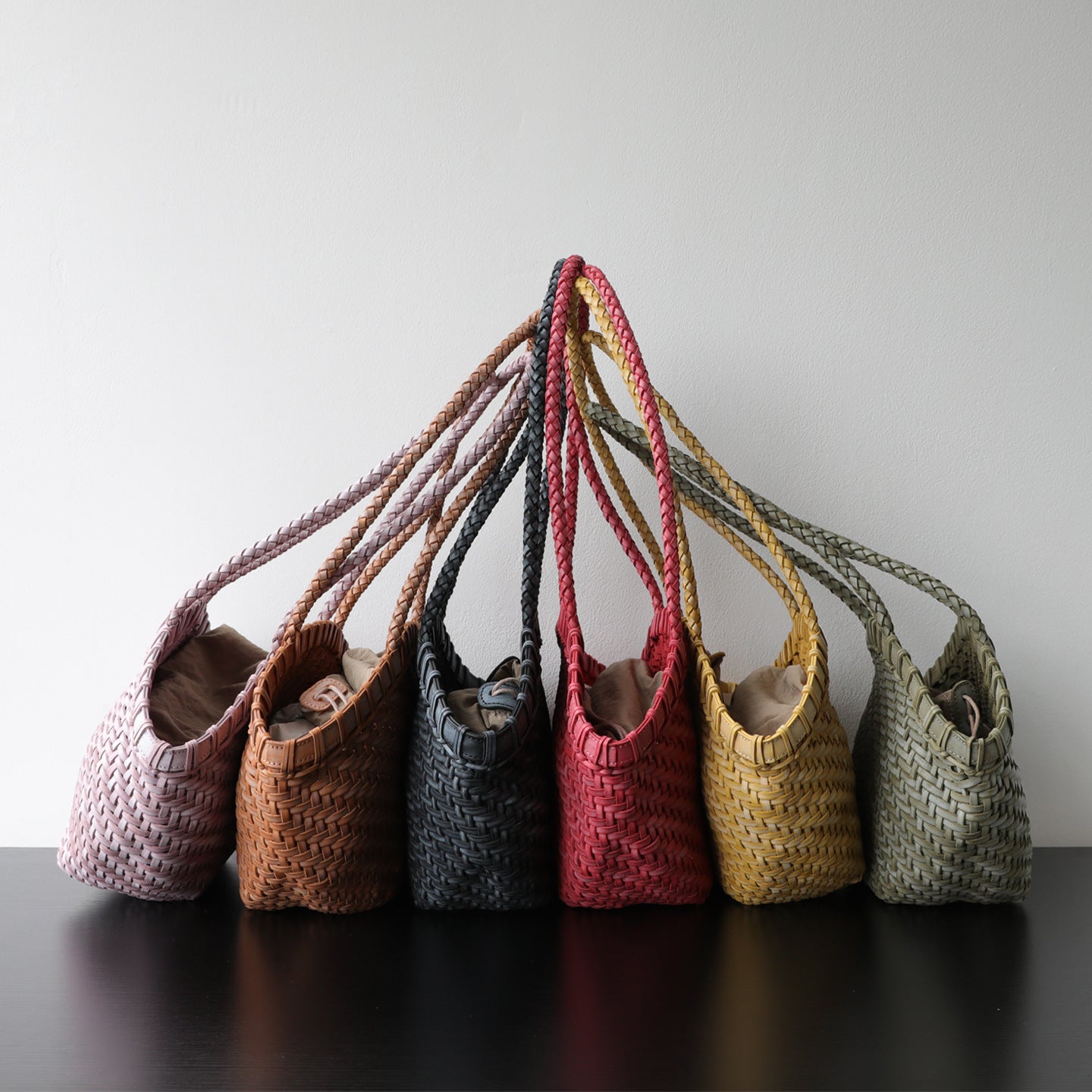 Handwoven Vegetable-Tanned Leather Basket Bag for Women｜Full Grain Cowhide Woven Tote with Braided Handle & Drawstring Liner | Spring Summer Shoulder Bag