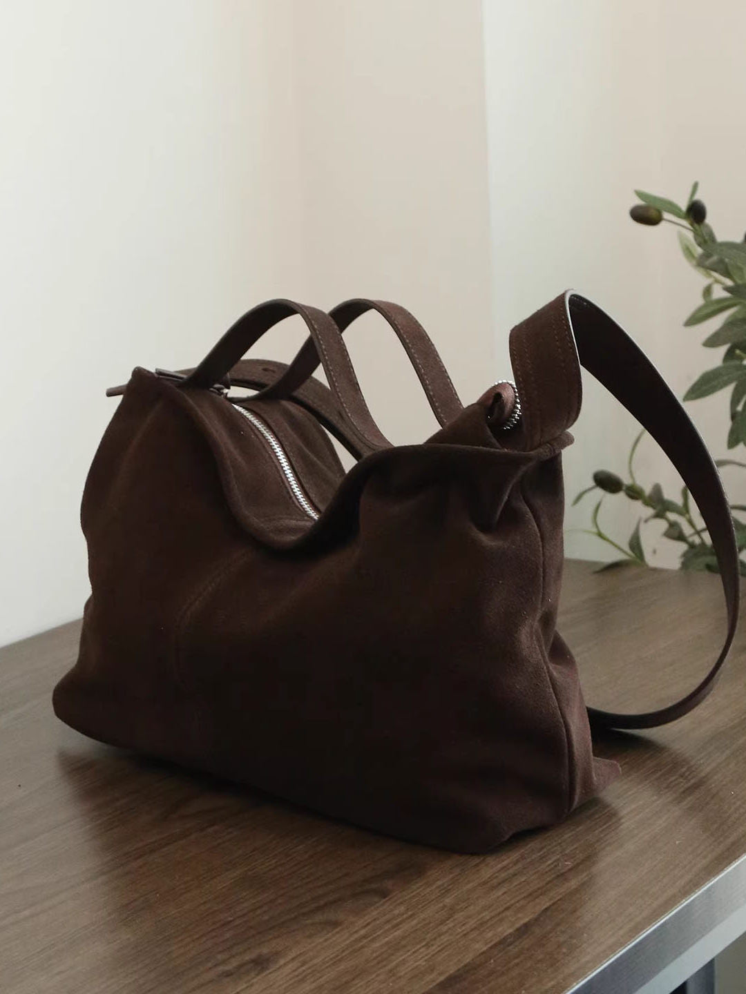 Large Suede Hobo Bag for Women | Slouchy Autumn/Winter Shoulder Bag & Crossbody