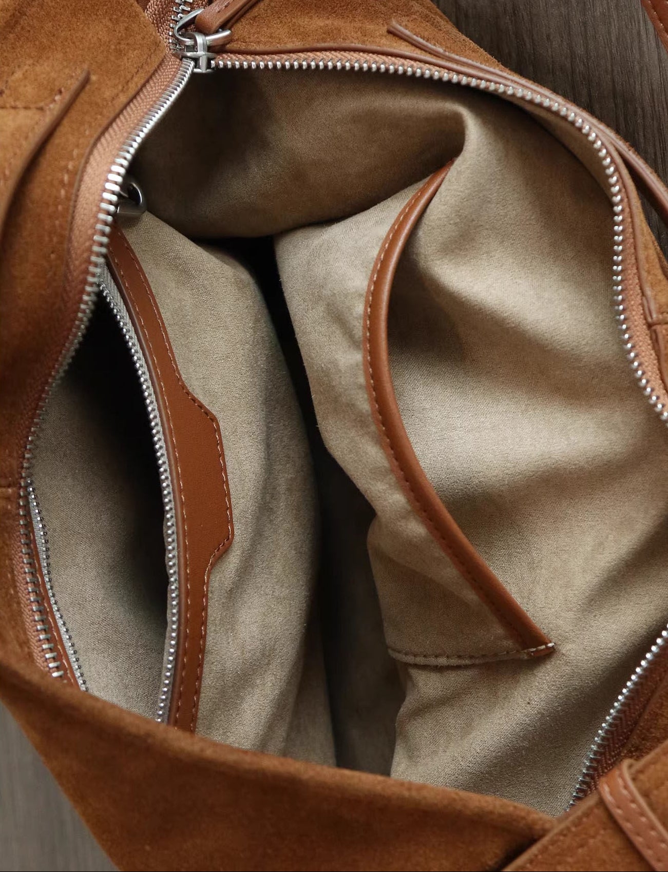 Large Suede Hobo Bag for Women | Slouchy Autumn/Winter Shoulder Bag & Crossbody
