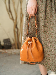 Leather Bucket bag Valentines Day gift Personalised Bag Shoulder Bag, Cross Body Bag, Tan Leather Bag, Crossbody Bag, Gift for her