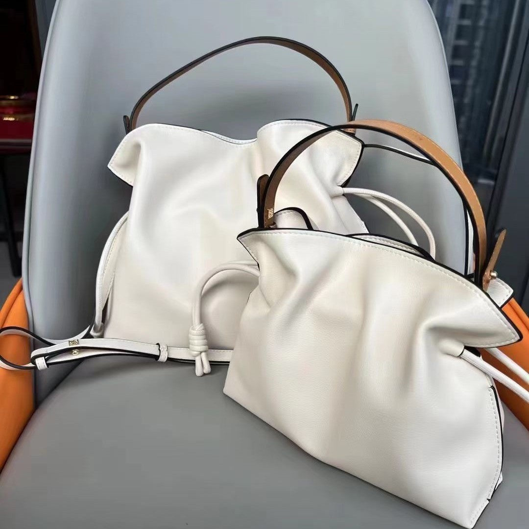 Luxurious Minimalist Soft Calfskin Bucket Bag | Shoulder Bag and Crossbody Bag for Women with Drawstring Closure