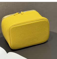 Luxury Full Grain Leather Cosmetic Purse with Mirror | Makeup Organizer & Travel Cosmetic Bag with Handle | Toiletry Case for Women & Men