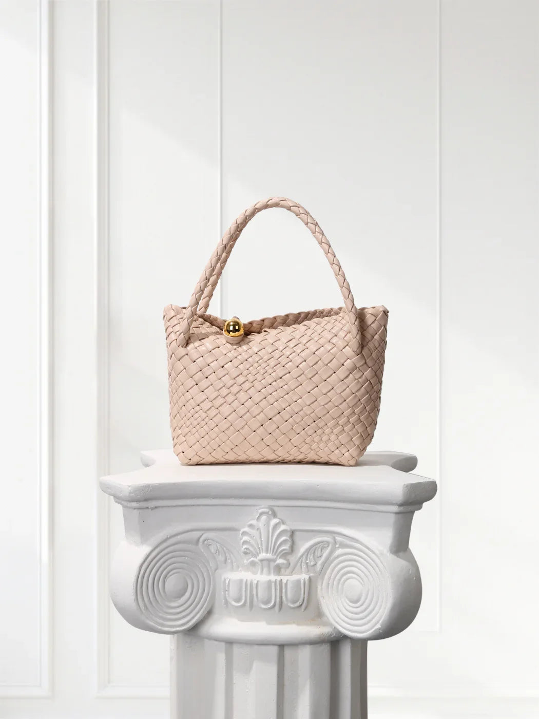 Luxury Handwoven Lambskin Leather Shoulder Bucket Bag with Sculptural Gold Sphere Closure and Double Handle Design – Spacious & Versatile Carryall