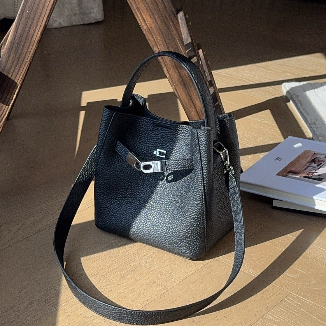 Luxury Pebbled Cowhide Leather Bucket Bag, Designer Crossbody with Twist Lock