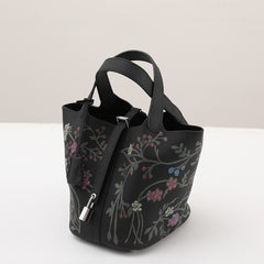 Luxury Togo Leather Bucket Bag for Women, Hand-Painted Colour Block Horse Design, Designer Crossbody Shoulder Bag, Daily Must-Have Handbag