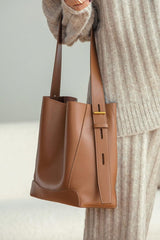 Minimalist Bucket Bag in Genuine Leather | Leather Shoulder Bag Gold Tone, Chic Crossbody Bag, Gift for Her
