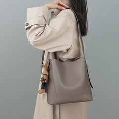 Minimalist Bucket Bag in Genuine Leather | Leather Shoulder Bag Gold Tone, Chic Crossbody Bag, Gift for Her