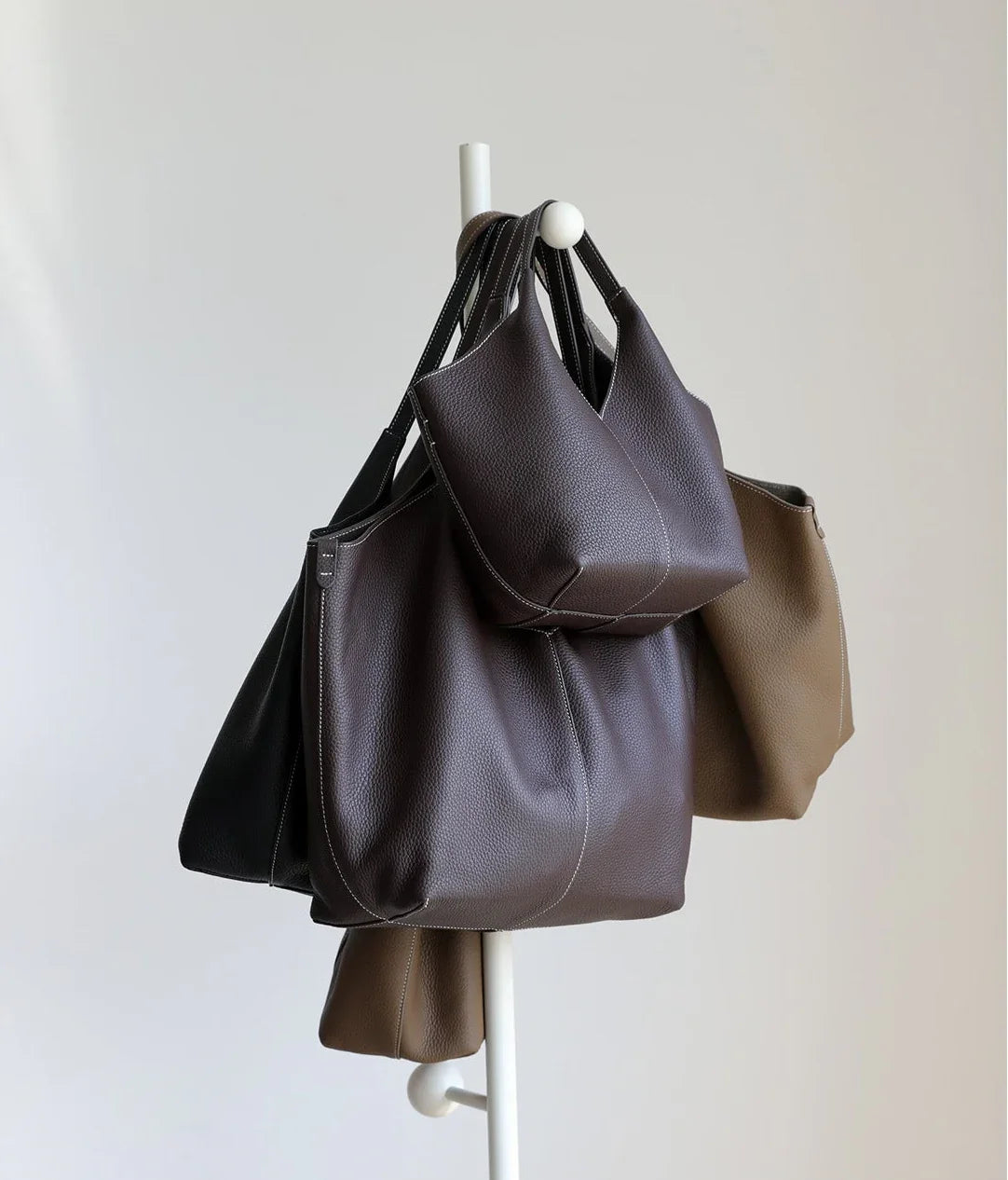 Minimalist Togo Cowhide Leather Hobo Tote: Handcrafted Leather Slouchy Bucket Bag