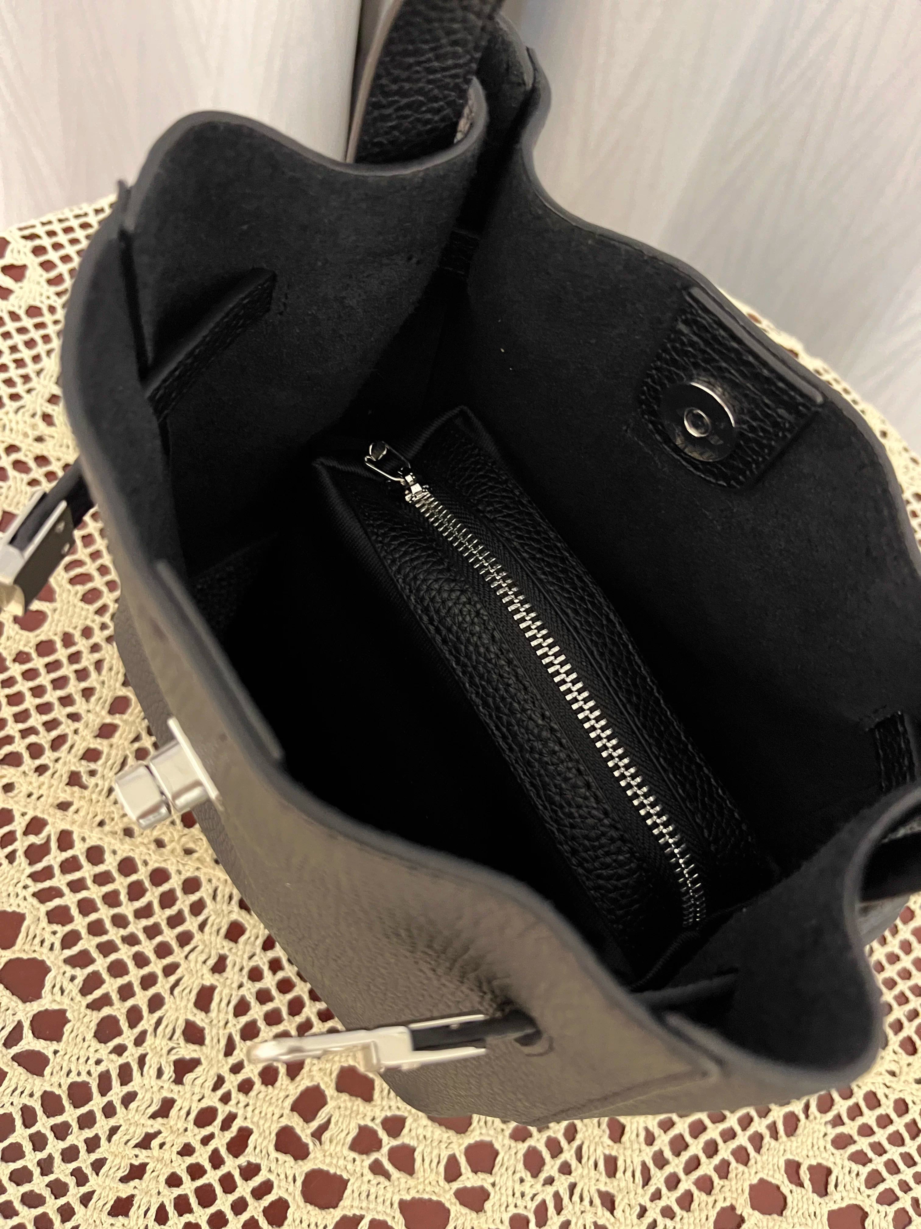 Luxury Pebbled Cowhide Leather Bucket Bag, Designer Crossbody with Twist Lock