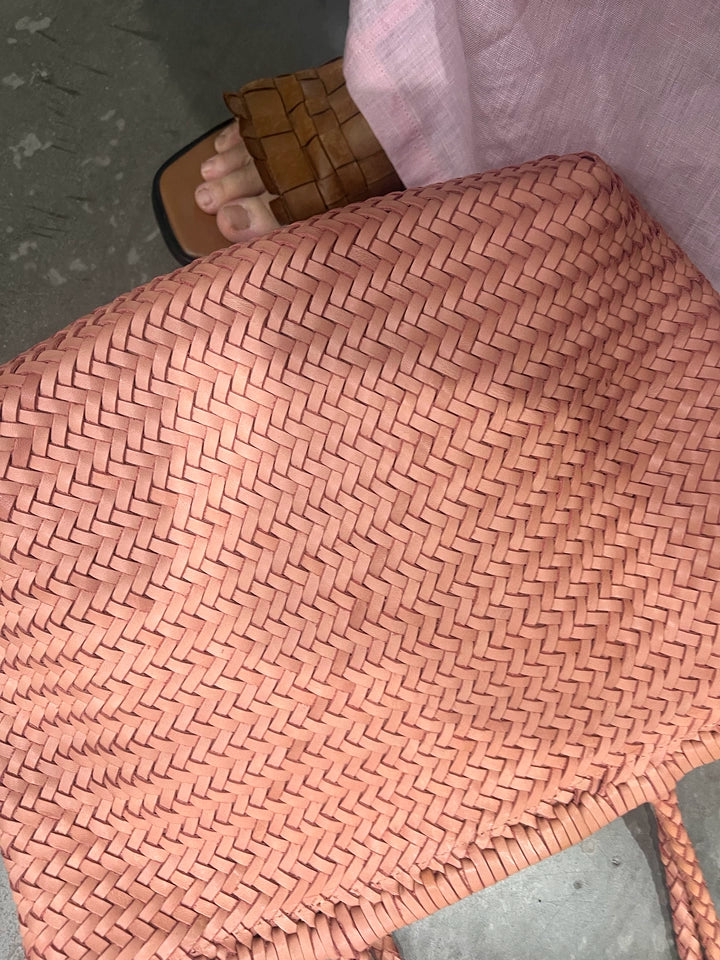 Handwoven Basket Tote Bag | Vegetable-Tanned Italian Cowhide Hand-Carry Bag | Minimalist Summer Commuter Style