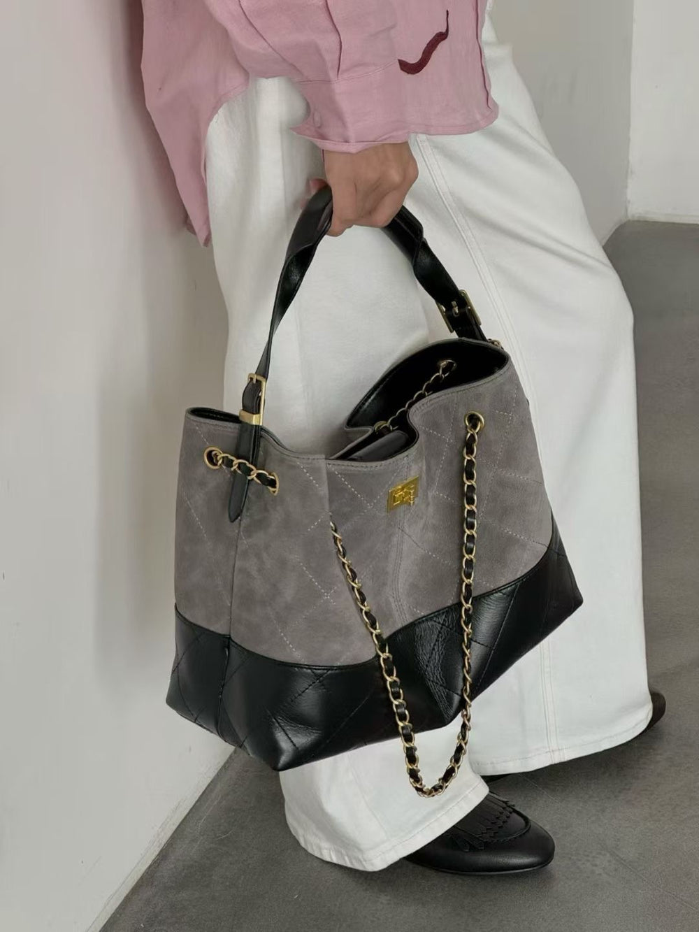 Quilted Lambskin and Suede Leather Chain Tote Bag | Women's Vintage Two-Tone Shoulder & Crossbody Bag