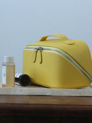 Premium Full-Grain Pebbled Leather Toiletry & Makeup Bag – Minimalist Design Travel-Ready Organiser For Women