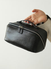Premium Full-Grain Pebbled Leather Toiletry & Makeup Bag – Minimalist Design Travel-Ready Organiser For Women