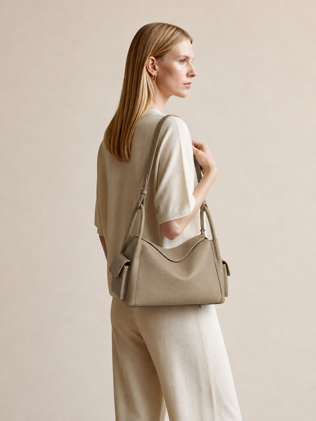Premium Soft Cowhide Leather Hobo Shoulder Bag | Versatile Crossbody & Commuter Bag for Women