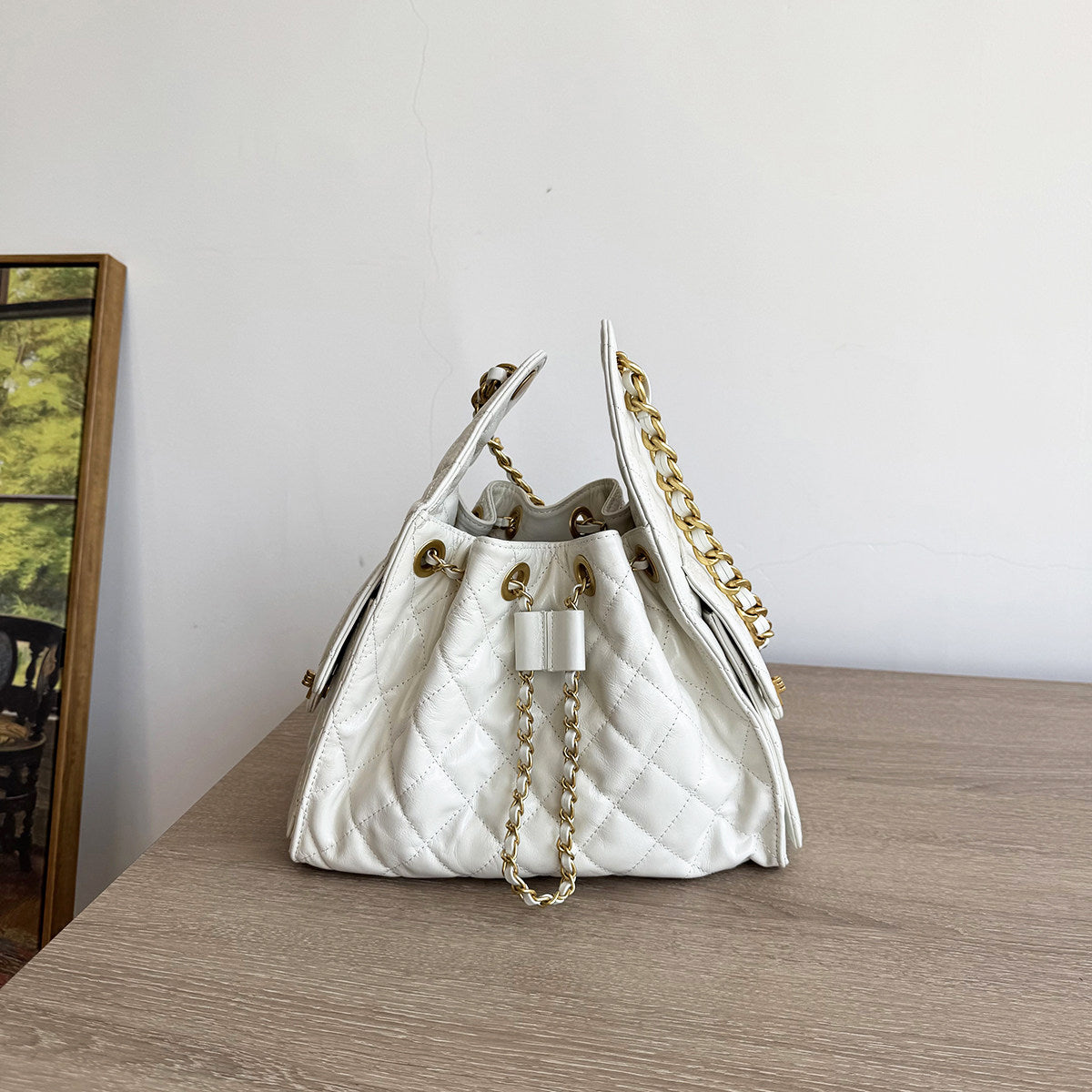 Quilted Diamond Leather Drawstring Hobo Bag – Gold Chain Strap | Lambskin & Cowhide Shoulder Bag for Women