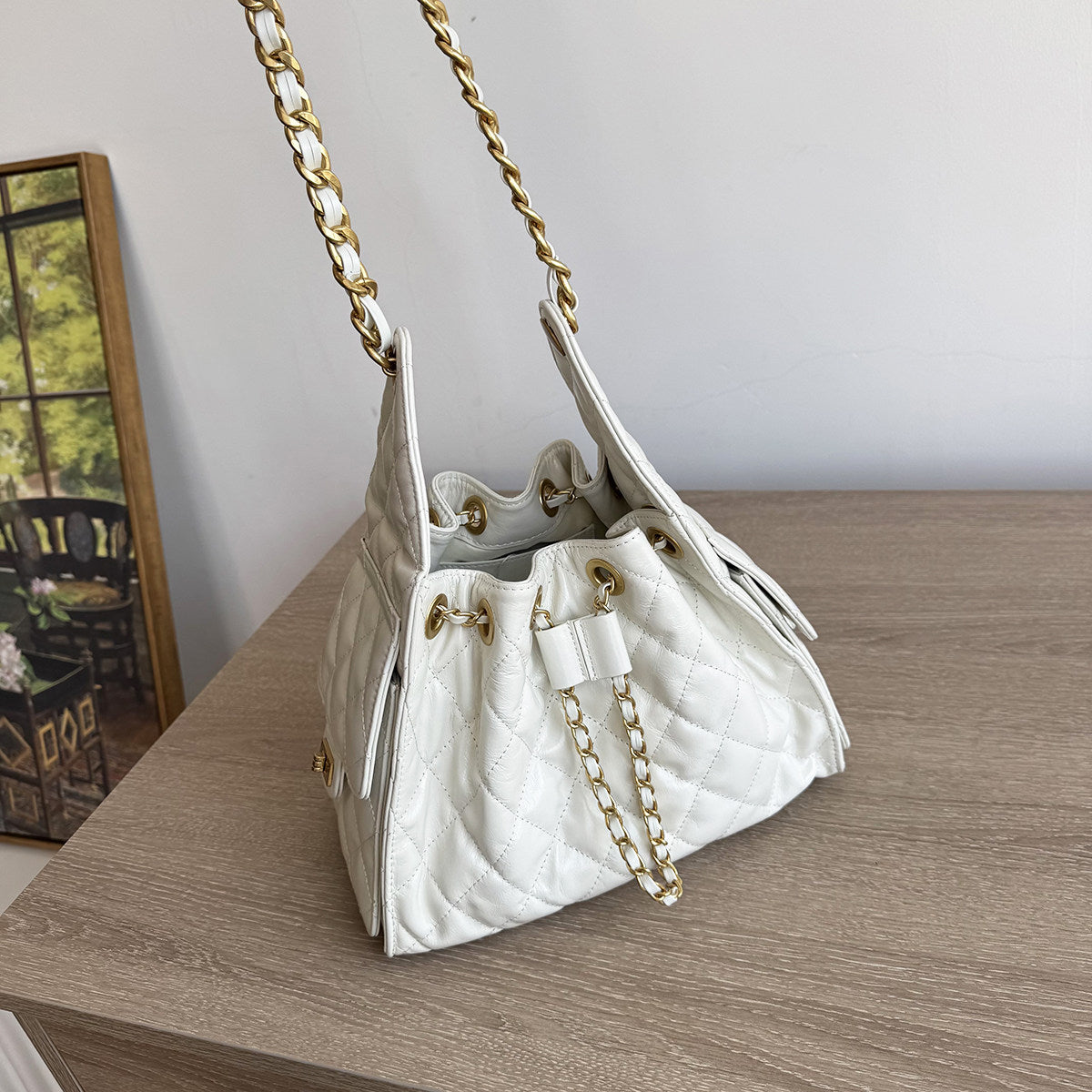 Quilted Diamond Leather Drawstring Hobo Bag – Gold Chain Strap | Lambskin & Cowhide Shoulder Bag for Women