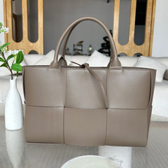 Quilted Large Leather Tote Bag, Minimalist Top Handle Bag, Elegant Convertible Shoulder Bag, Classic Style Soft Leather Work Bag