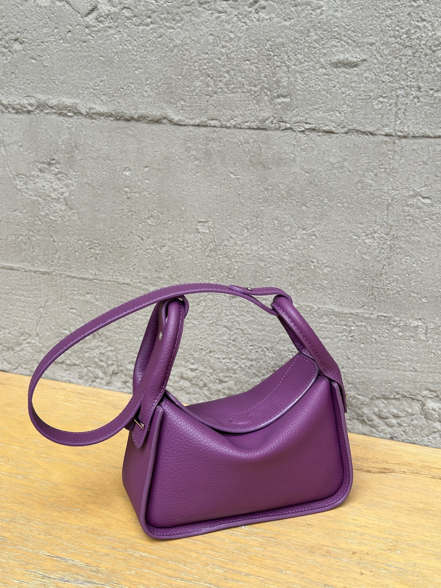 Luxury Togo Calfskin Leather Pillow Bag |  Minimalist Slouchy Crossbody & Shoulder Bag | 2026 Designer Collection