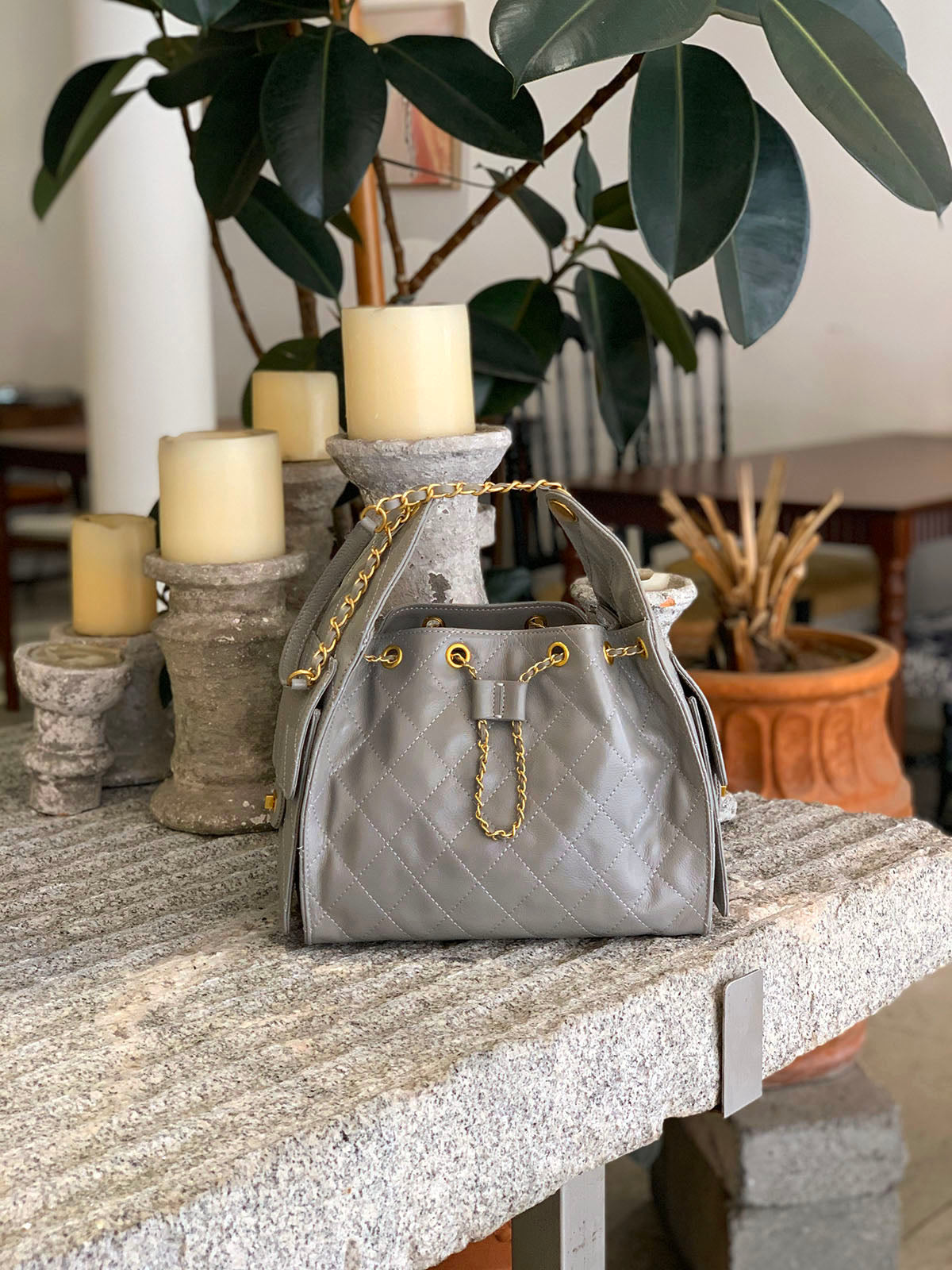 Quilted Diamond Leather Drawstring Hobo Bag – Gold Chain Strap | Lambskin & Cowhide Shoulder Bag for Women