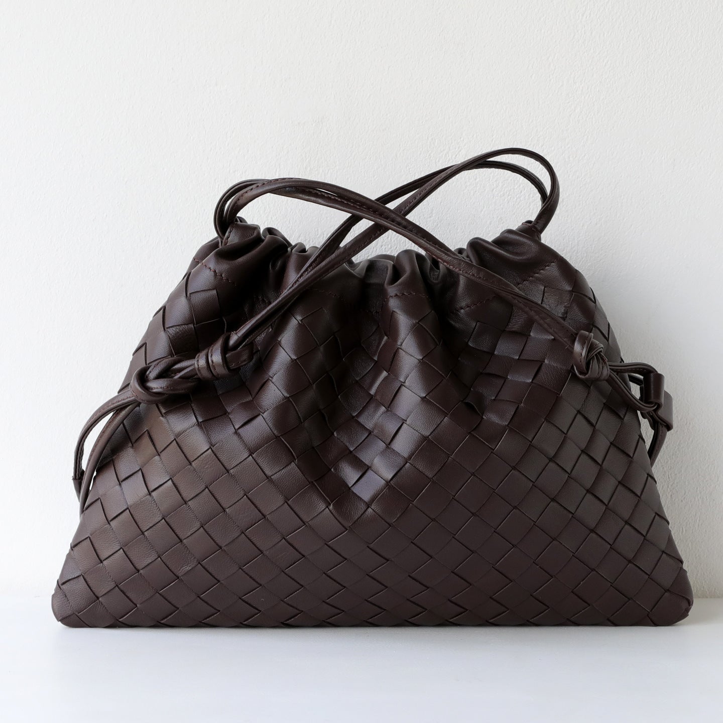 Luxurious Handwoven Lambskin Handbag Drawstring, Genuine Leather Shoulder Bucket Bag for Women