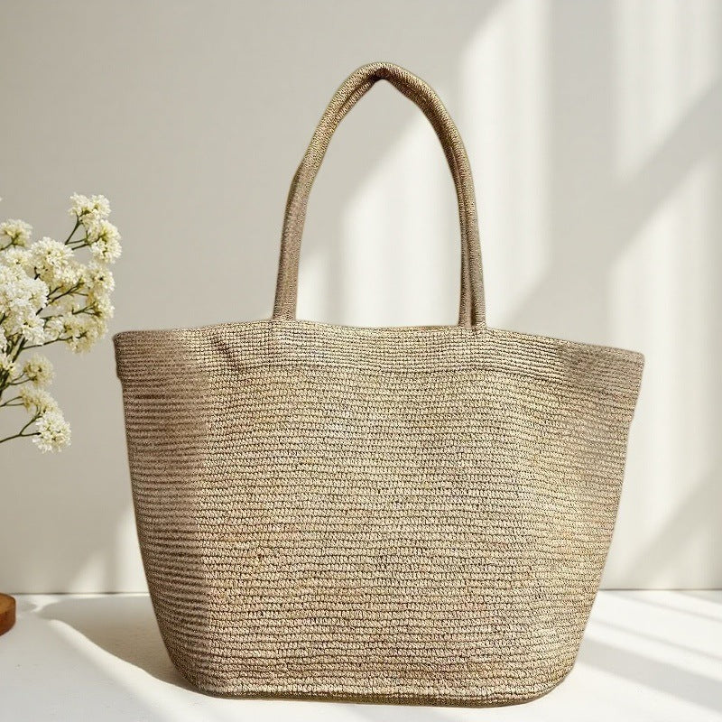 Raffia tote bag SKU comparison – multiple colourways of handwoven natural straw vacation bag