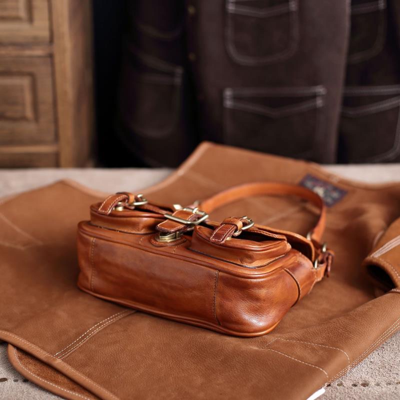 Vintage Distressed Leather Saddle Bag | Unisex Crossbody Shoulder Bag | Full Grain Cowhide Handbag