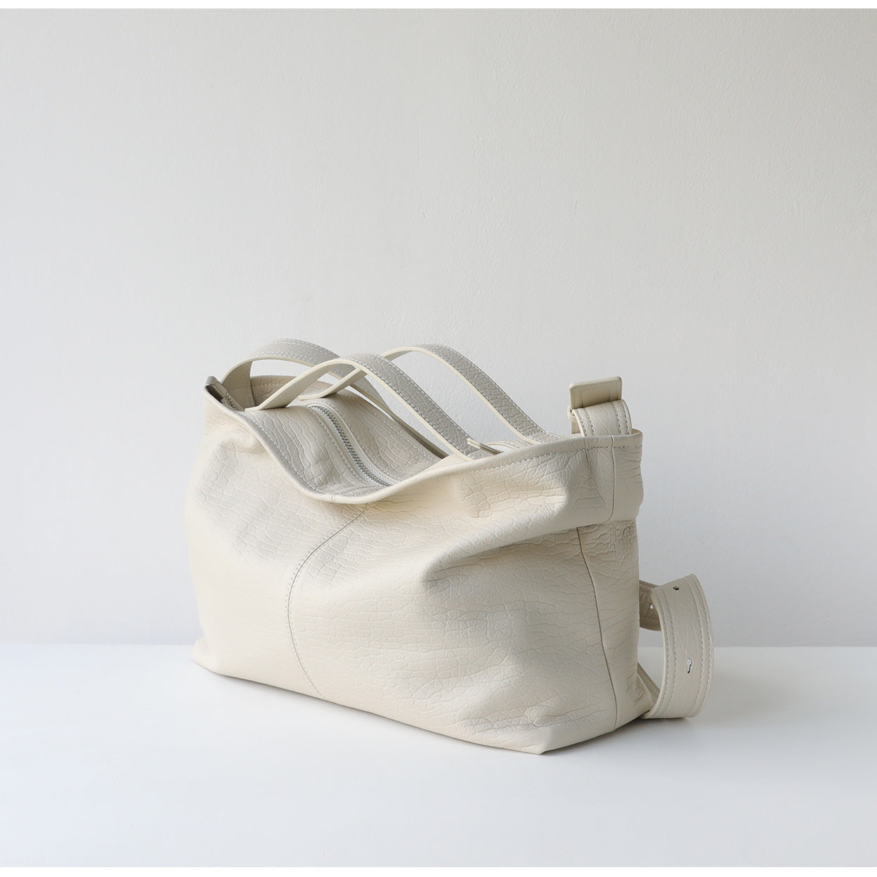 Women’s Premium Slouchy Grain Cowhide Hobo Bag | Versatile Large Leather Crossbody & Shoulder Bag for Work