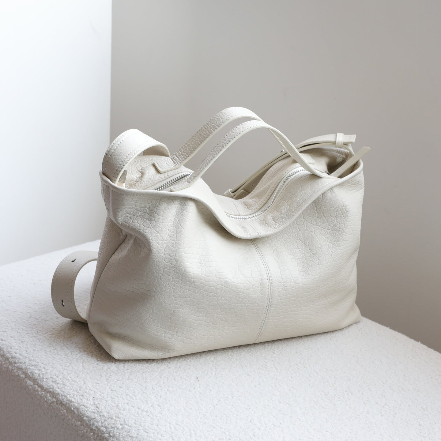 Women’s Premium Slouchy Grain Cowhide Hobo Bag | Versatile Large Leather Crossbody & Shoulder Bag for Work