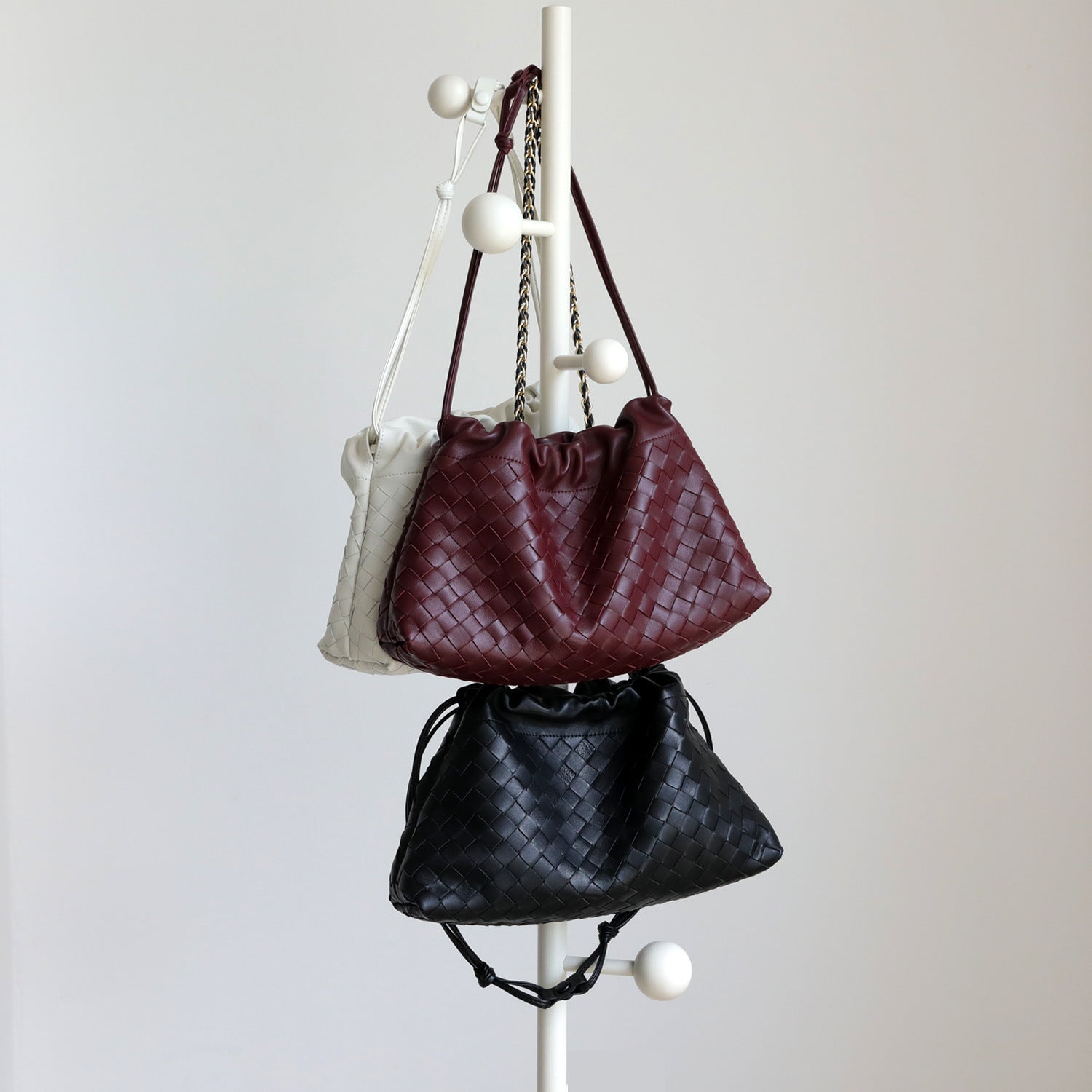 Women's Woven Lambskin Leather Cloud Bag | Drawstring Shoulder Bag with Gold Chain | Luxury Intrecciato Leather Crossbody Handbag