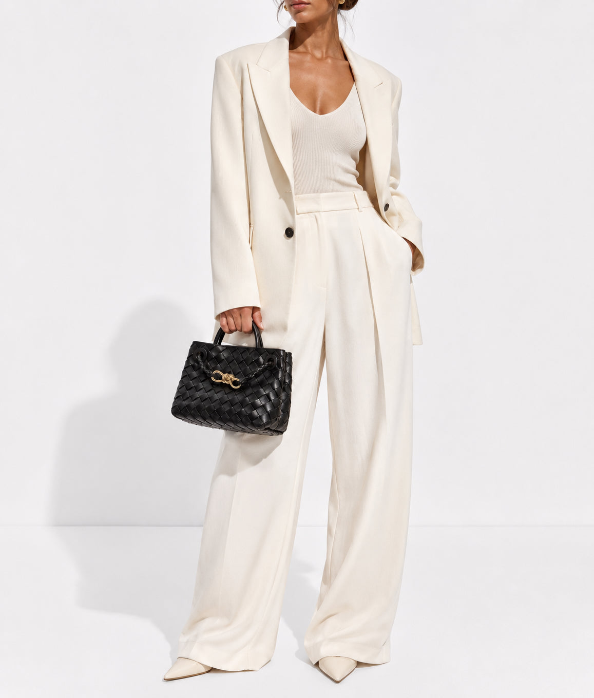 Small Lambskin Leather Knotted Intrecciato Shoulder Bag | Woven Handbag With Metal Buckle, Daily Fashion Designer Bag, Woven Shoulder Purse
