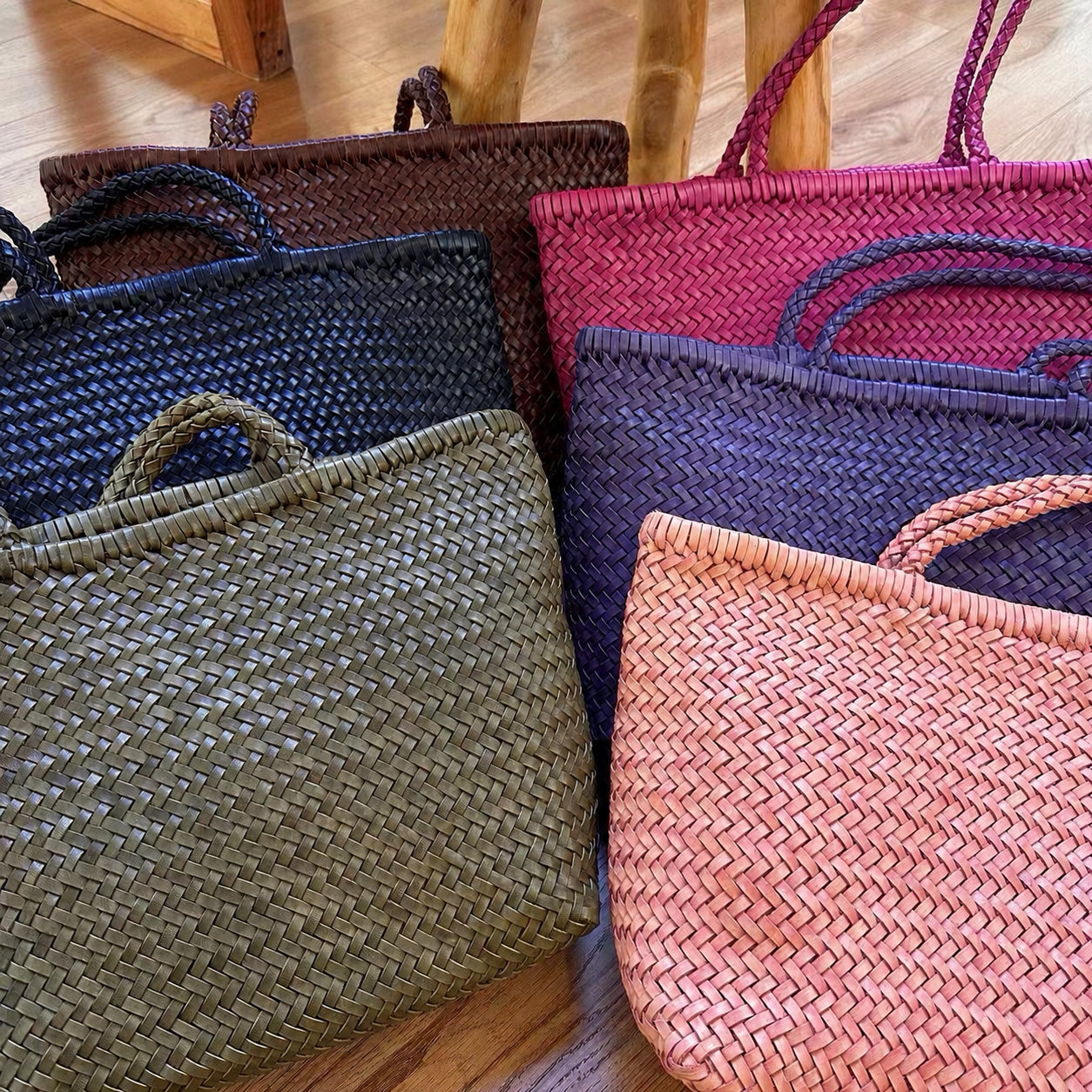 Handwoven Basket Tote Bag | Vegetable-Tanned Italian Cowhide Hand-Carry Bag | Minimalist Summer Commuter Style